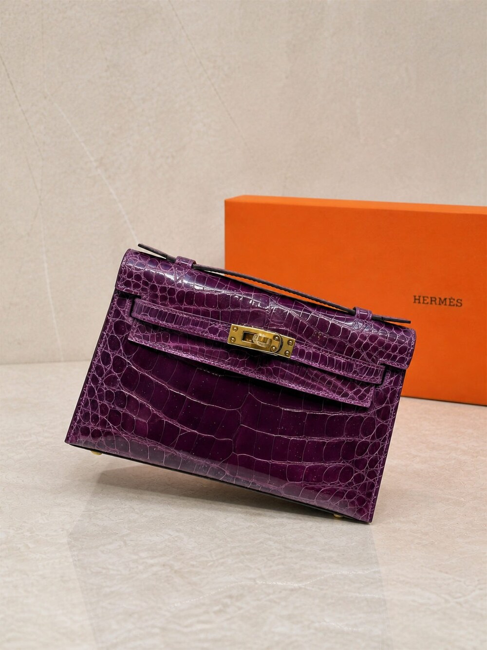 Hermes Kelly Pochette Purple Crocodile Leather Clutch - Picture 3 of 6